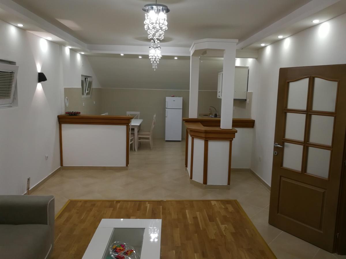 Apartment Misulino Kotor Buitenkant foto